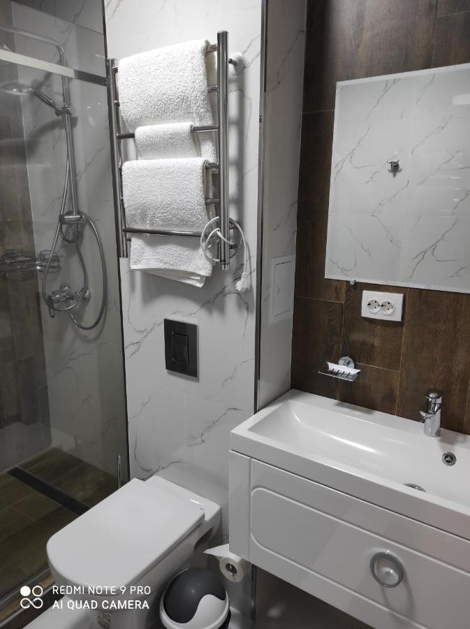 Жомарт Hotel Актобе Екстериор снимка